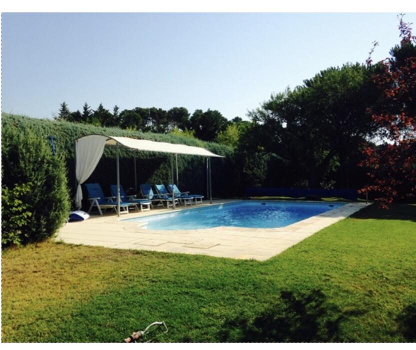 Hübsche und angenehme Villa mit großem Privatpool in der Nähe von Lourmarin im Luberon