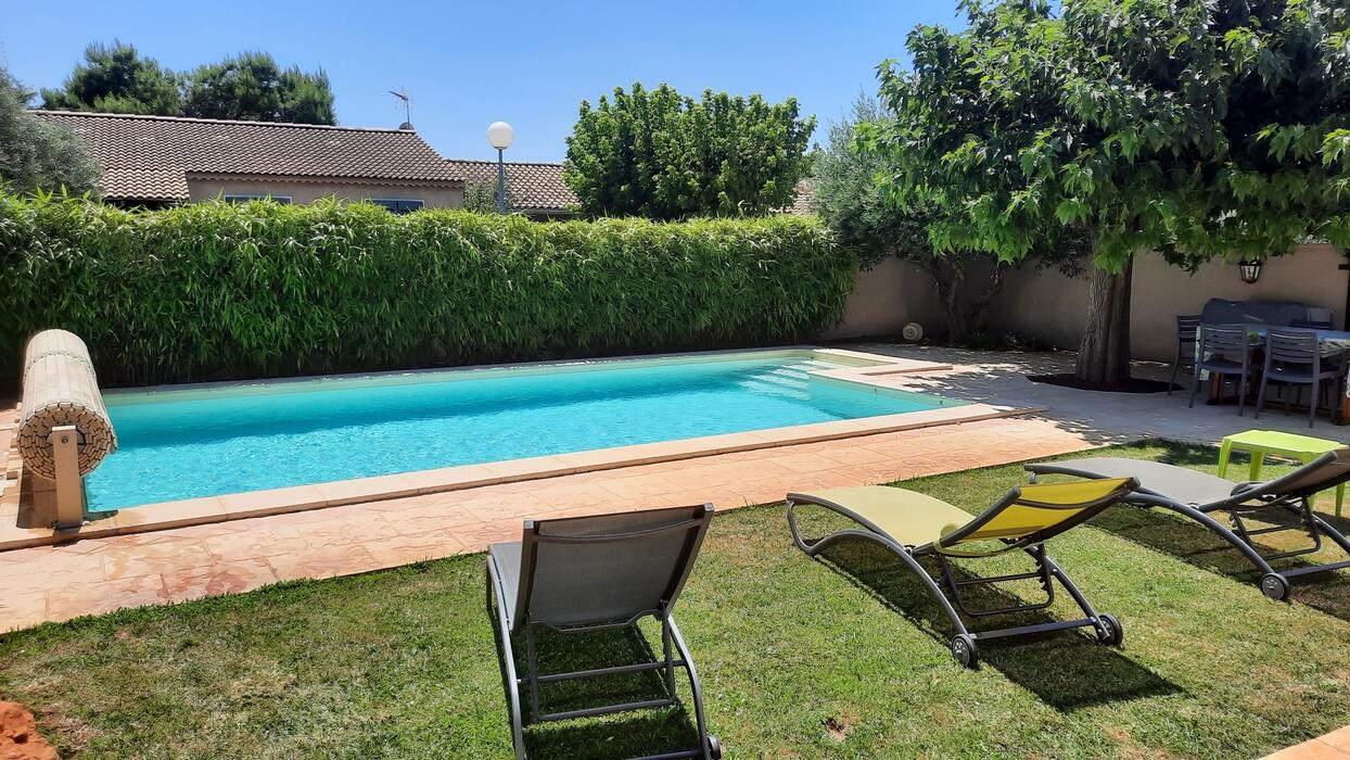 Charming Villa in L&#39;Isle sur la Sorgue - Private swimming pool - Free Wifi - Air conditioning - 6 people