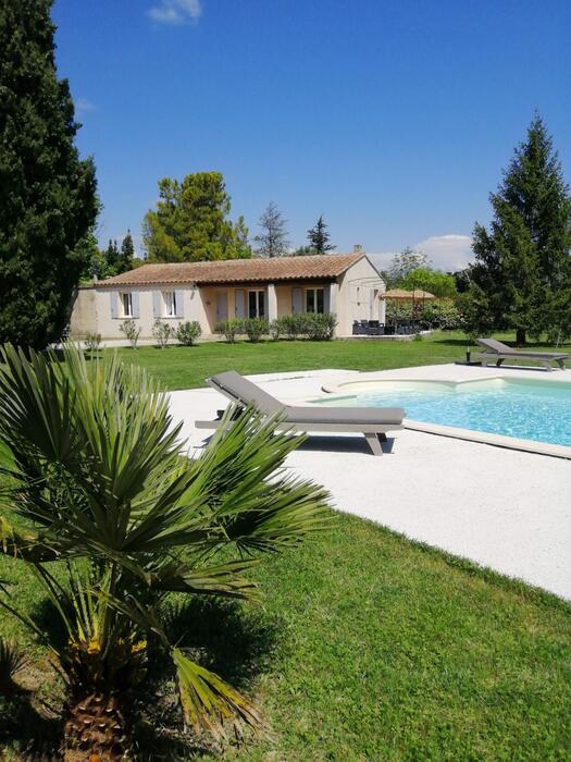 Agréable Villa dans le Lubéron avec Belle Piscine privative et grand jardin - Wifi gratuit