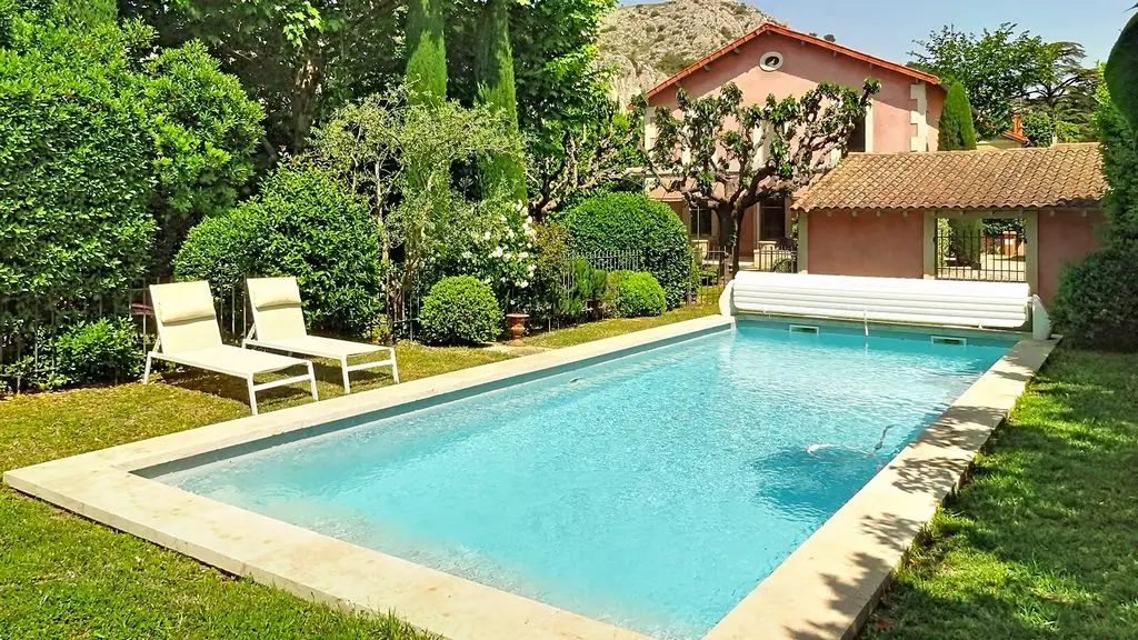 Belle demeure avec Piscine et beau Parc privatif prés du centre ville - Climatisation - Wifi