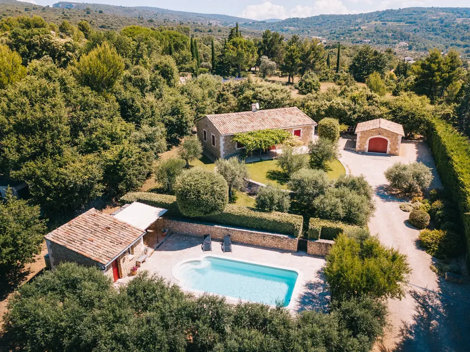 Charmant vakantiehuisje met privézwembad in de Luberon.