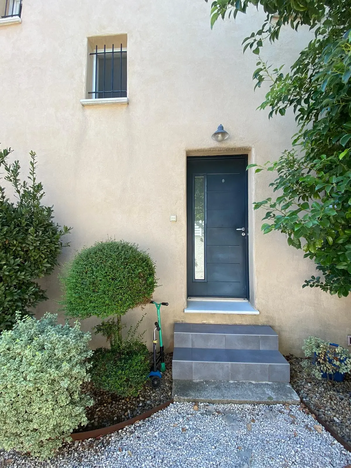 Image 10
