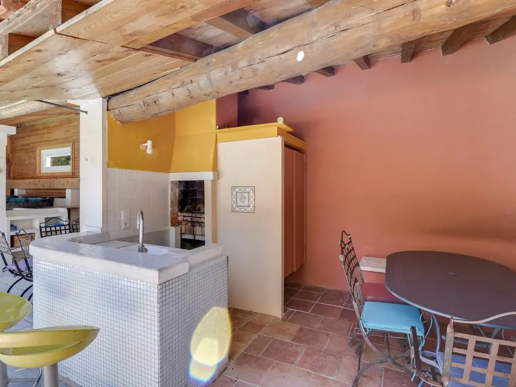 Image 12