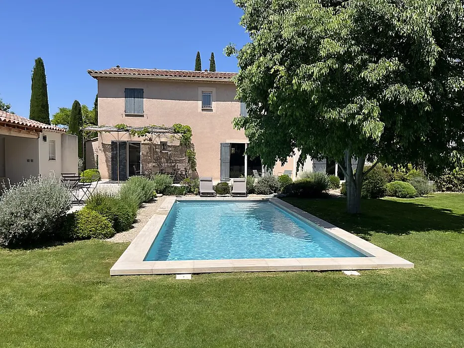 Elegante villa met zwembad te huur in de Luberon – huis van 180 m² in Les Taillades (Provence)